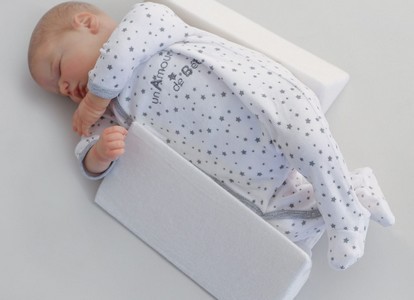 Quel cale-bébé choisir pour l'installer confortablement ?